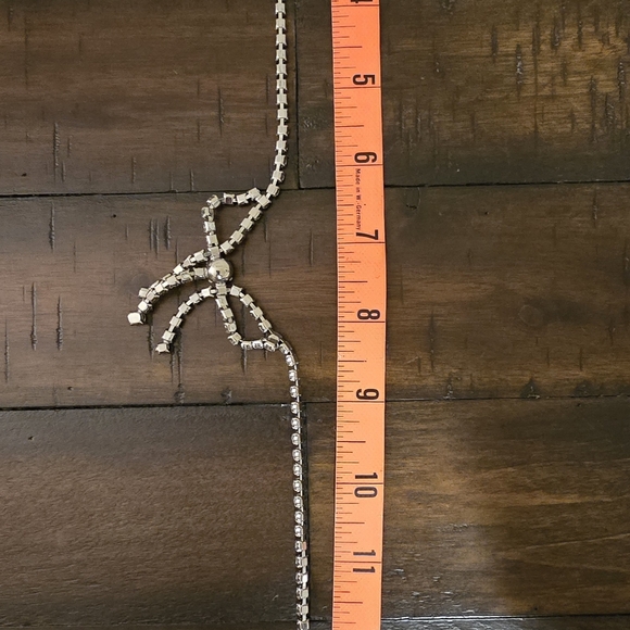 Vintage Costume Rhinestone Bow Necklace - Picture 3 of 3